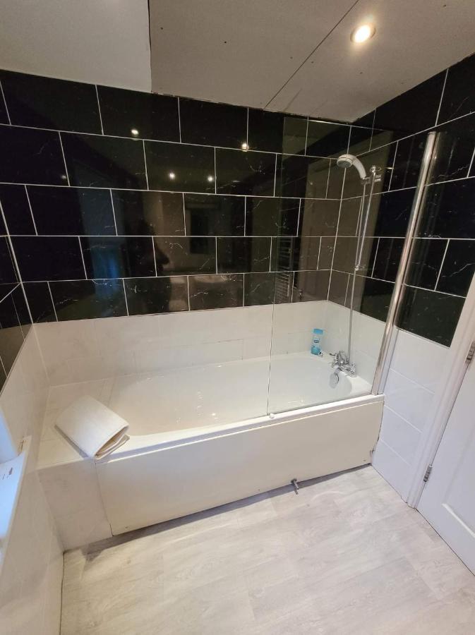 3 Laurel Court Βίλα Ulverston Εξωτερικό φωτογραφία