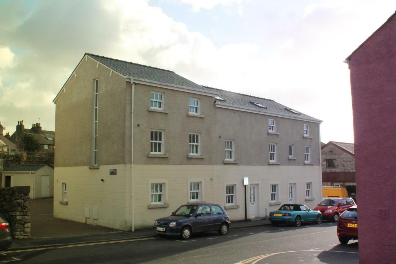 3 Laurel Court Βίλα Ulverston Εξωτερικό φωτογραφία